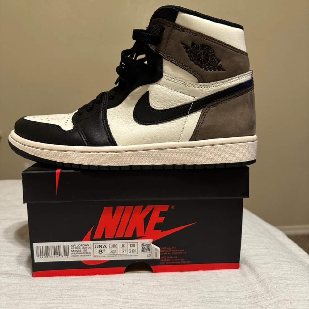 Jordan 1 mocha 8.5(M)